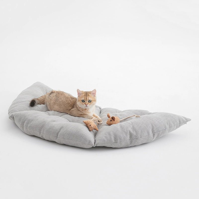 "Triangle Cat Nest—Perfect Comfort for Your Furry Friend!" - EASY BUYZ